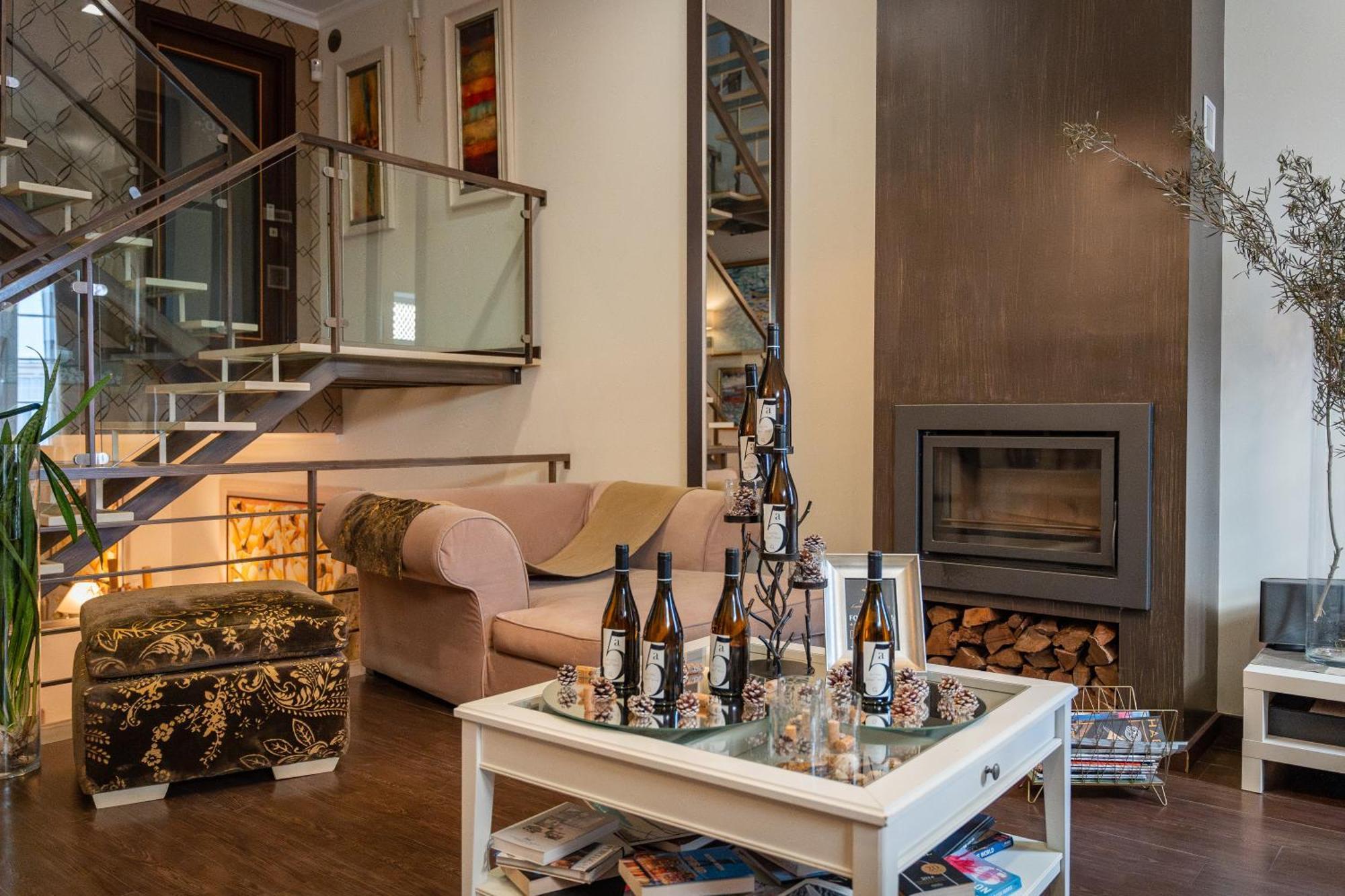 Opus One Luxury Guest House & Wine Distrikt Distrikt Faro Exterior foto